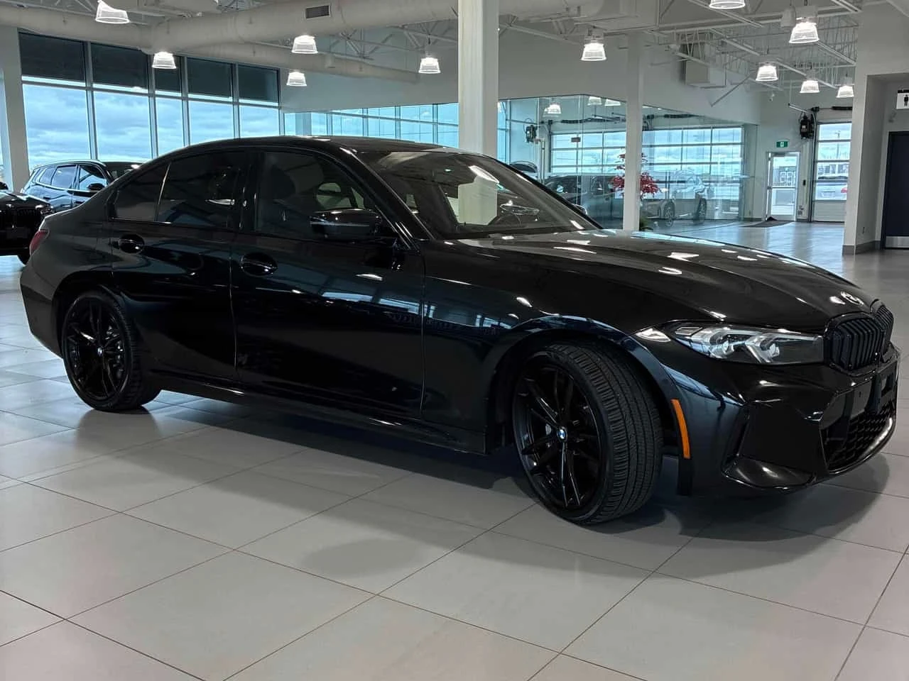 BMW 330 * 330i xDrive * ���������� ��� ������������ ������ | Mobile.bg � ����������� 3