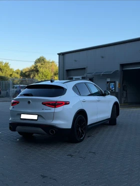 Alfa Romeo Stelvio 2.0T TI Sport, снимка 3