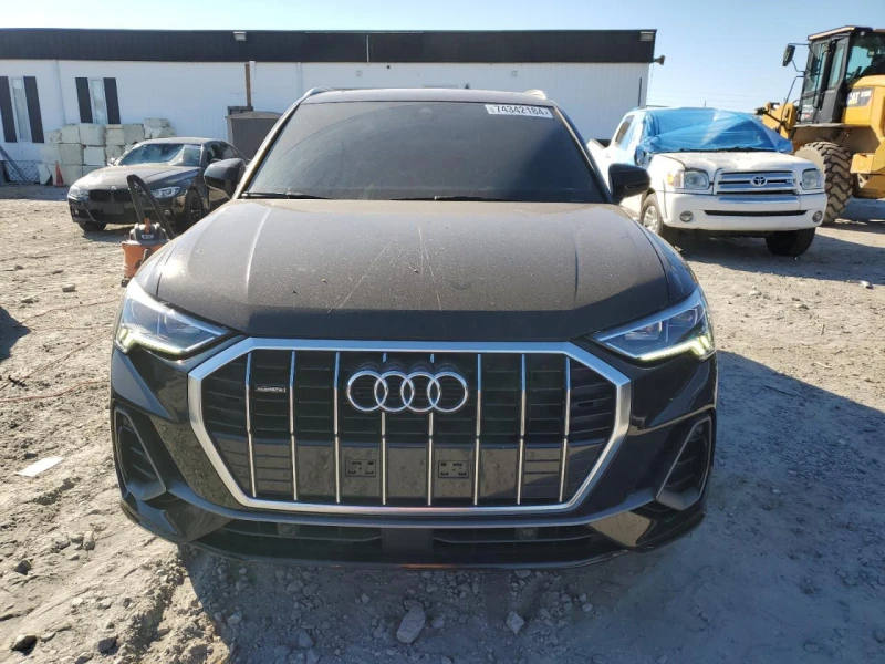 Audi Q3 S-line* Digital cockpit* Panorama* CarPlay, снимка 2 - Автомобили и джипове - 47850837