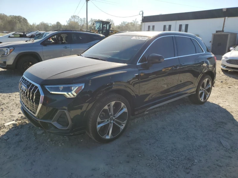 Audi Q3 S-line* Digital cockpit* Panorama* CarPlay, снимка 1 - Автомобили и джипове - 47850837