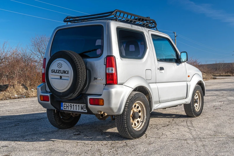 Suzuki Jimny, снимка 4 - Автомобили и джипове - 48839521