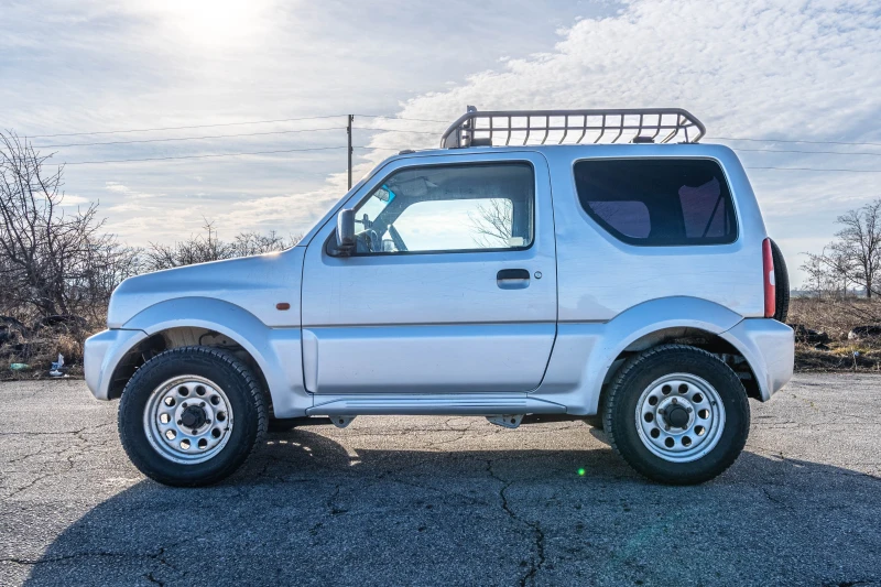 Suzuki Jimny, снимка 1 - Автомобили и джипове - 48839521