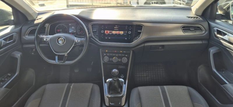 VW T-Roc 1, 6 TDI 116к.с., снимка 11 - Автомобили и джипове - 52285019
