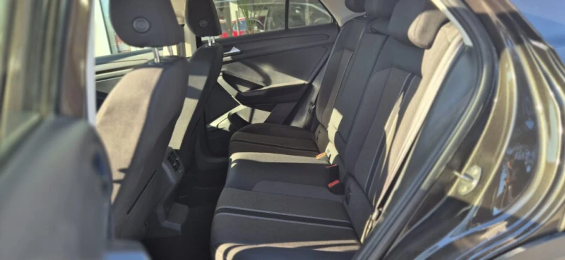 VW T-Roc 1, 6 TDI 116к.с., снимка 10 - Автомобили и джипове - 52285019