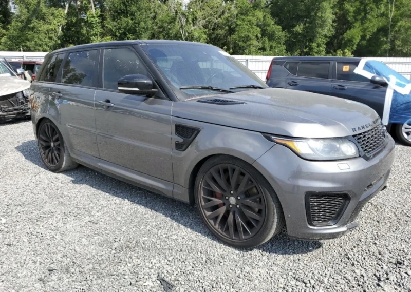 Land Rover Range Rover Sport SVR , снимка 4 - Автомобили и джипове - 52537072