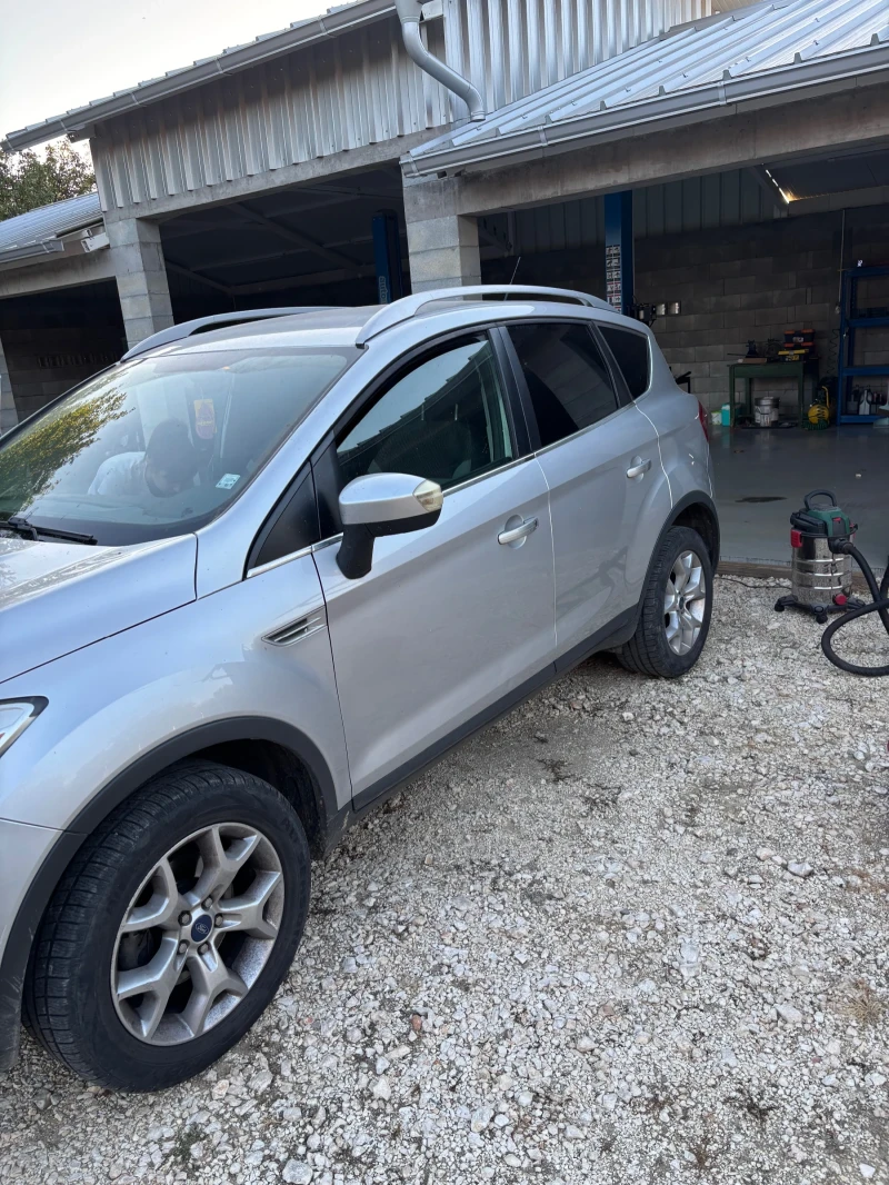 Ford Kuga, снимка 4 - Автомобили и джипове - 52466929