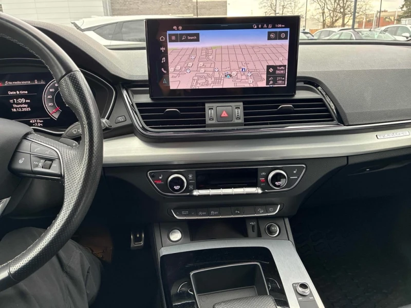 Audi Q5 * Technik * CARFAX * ЦЕНА ДО БГ, снимка 9 - Автомобили и джипове - 52857381