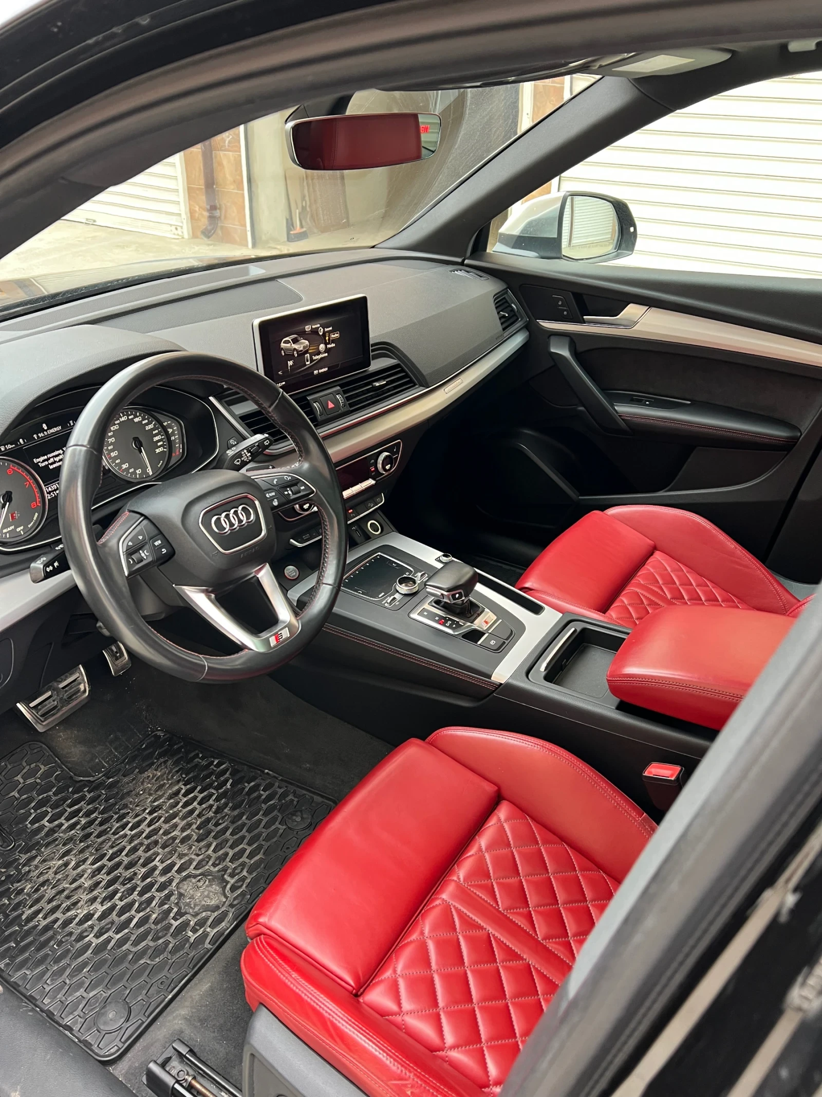 Audi SQ5 SQ5 3.0 TFSI V6T quattro - изображение 7