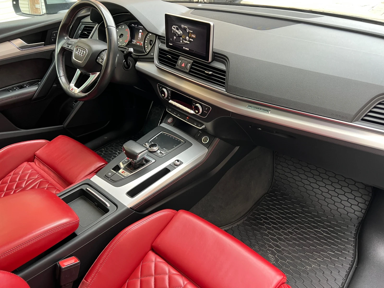 Audi SQ5 SQ5 3.0 TFSI V6T quattro - изображение 8