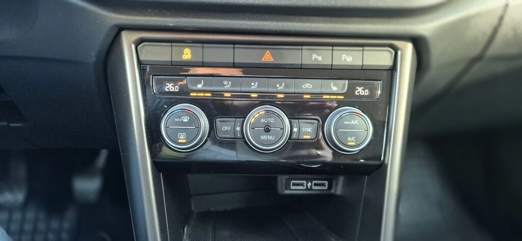 VW T-Roc 1, 6 TDI 116.. | Mobile.bg   15