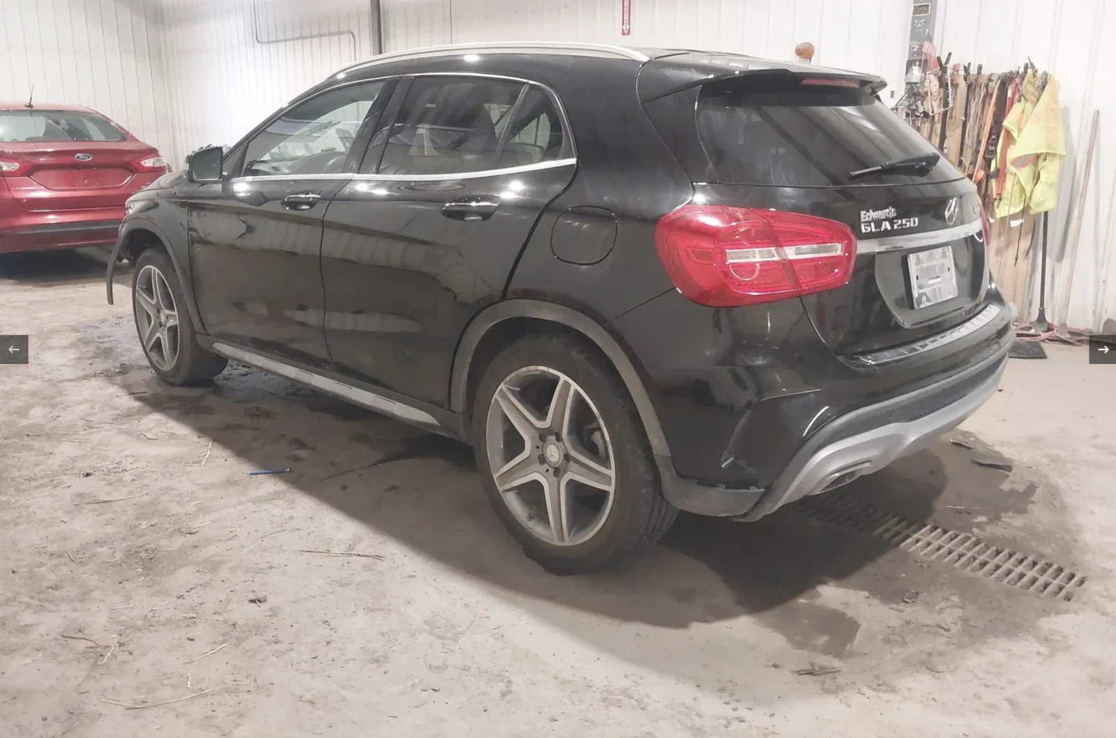 Mercedes-Benz GLA 250  - изображение 3