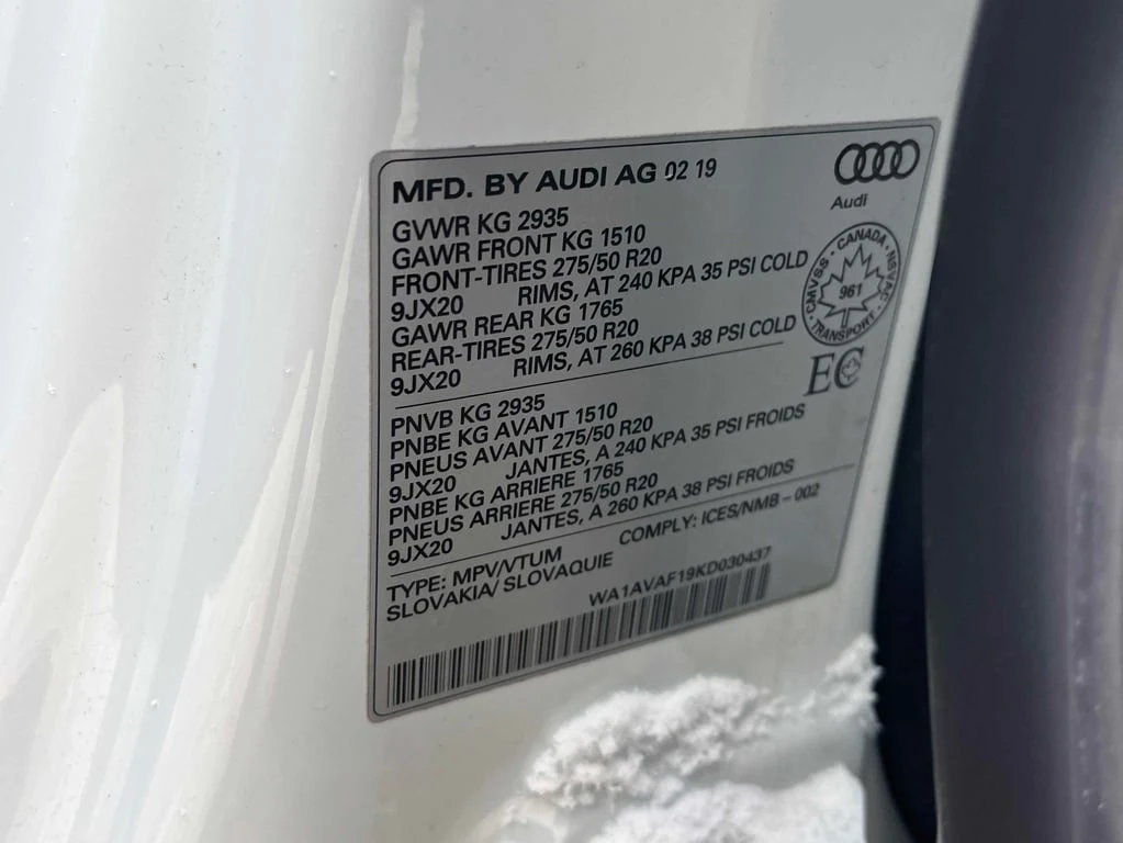 Audi Q8 Progressiv  CARFAX | Mobile.bg � ����������� 11