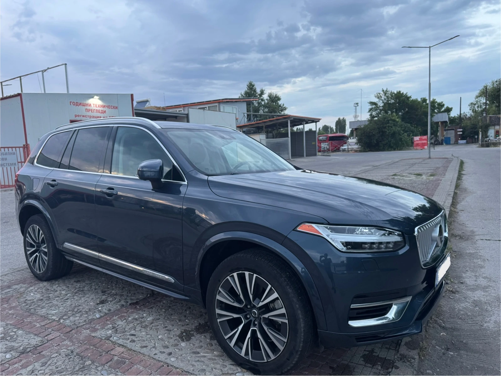Volvo Xc90 T8 eAWD PHEV Inscription Expression 7P Ext Range, снимка 11 - Автомобили и джипове - 53851654