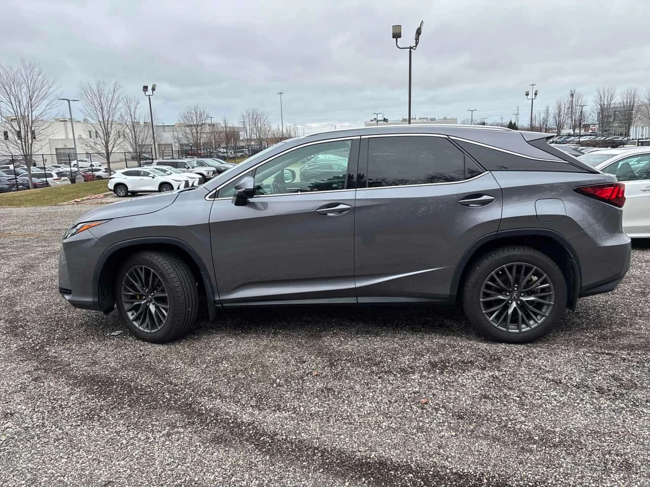 Lexus RX 350 * AWD * CARFAX * КАМЕРА * ШИБИДАХ * ОБДУХВАНЕ, снимка 2 - Автомобили и джипове - 54084753