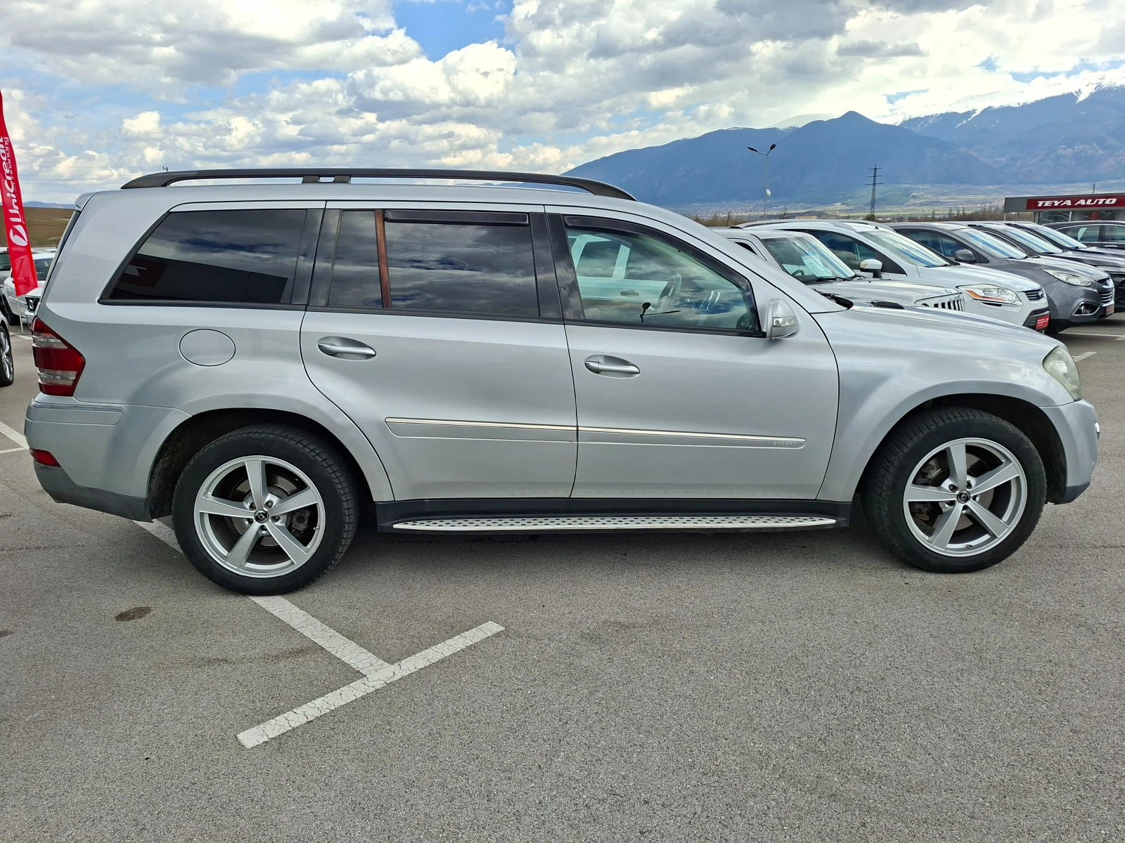 Mercedes-Benz GL 320 CDI 4 MATIK, снимка 7 - Автомобили и джипове - 54125306