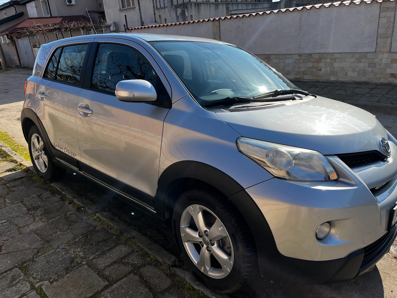Toyota Urban Cruiser, снимка 5 - Автомобили и джипове - 54495254