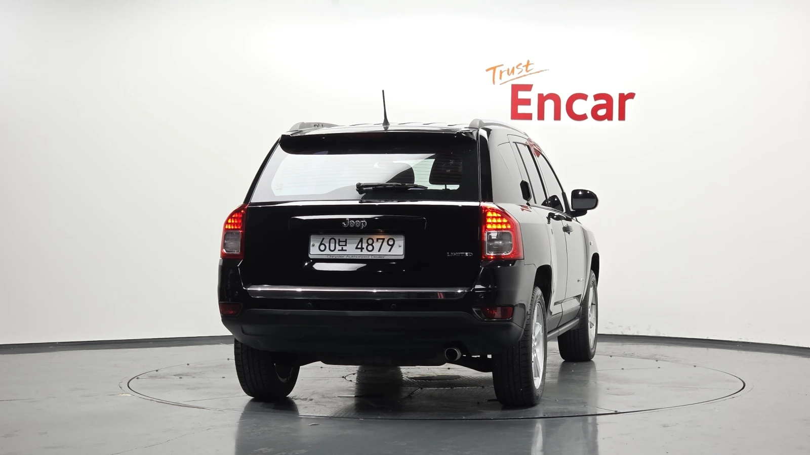 Jeep Compass 2.4* ЛЮК* КРАЙНА ЦЕНА, снимка 4 - Автомобили и джипове - 55496109