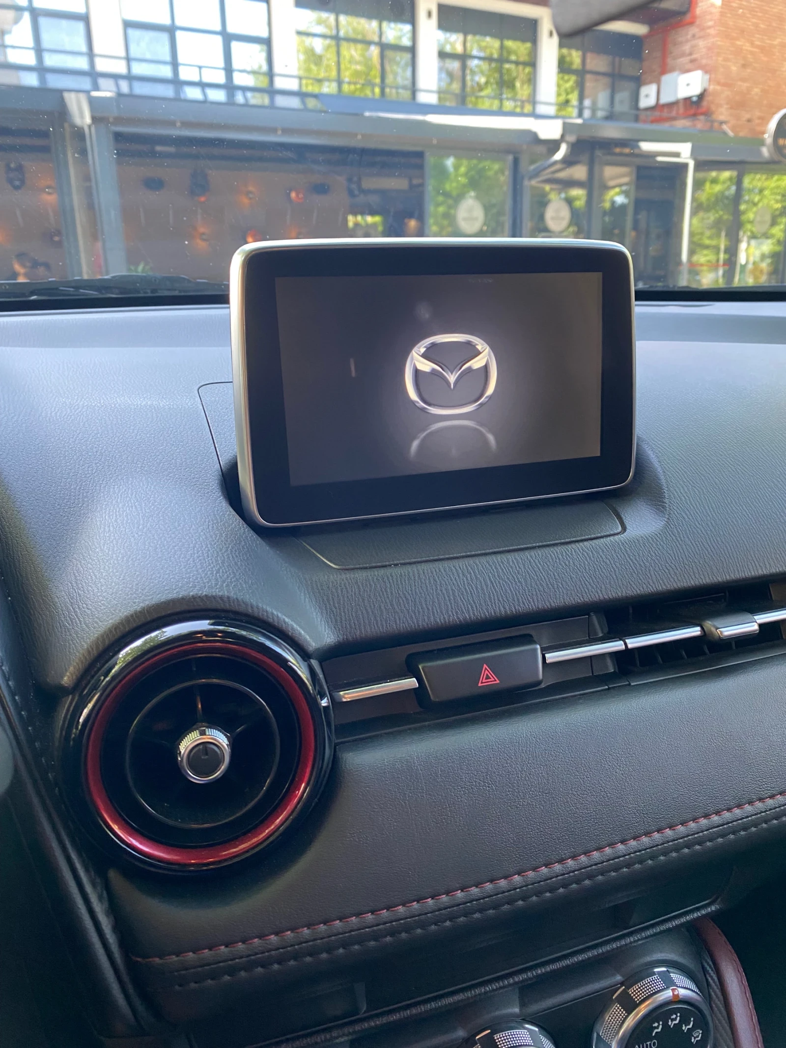 Mazda CX-3, снимка 6 - Автомобили и джипове - 55931212