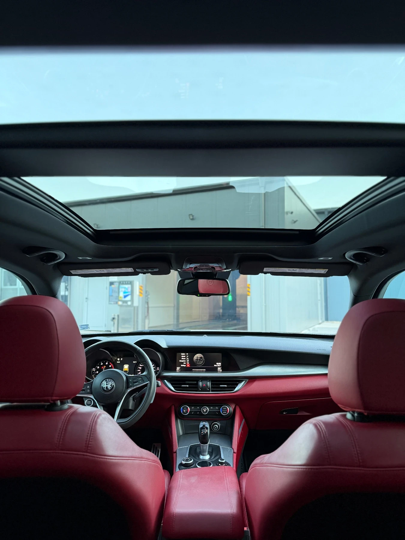 Alfa Romeo Stelvio 2.0T TI Sport, снимка 14 - Автомобили и джипове - 55993076