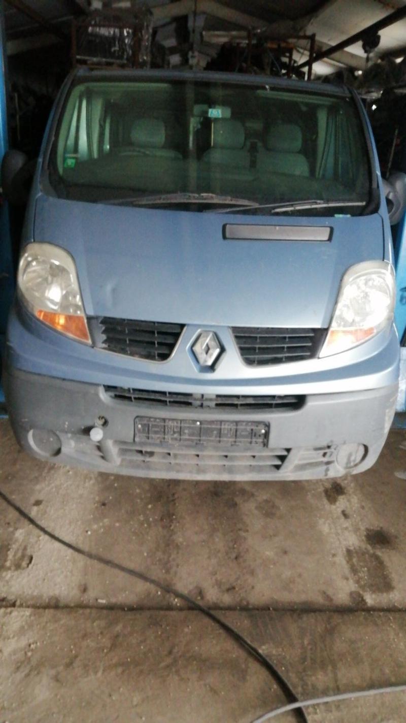 Renault Trafic 2.0DCI, снимка 2 - Бусове и автобуси - 42072335