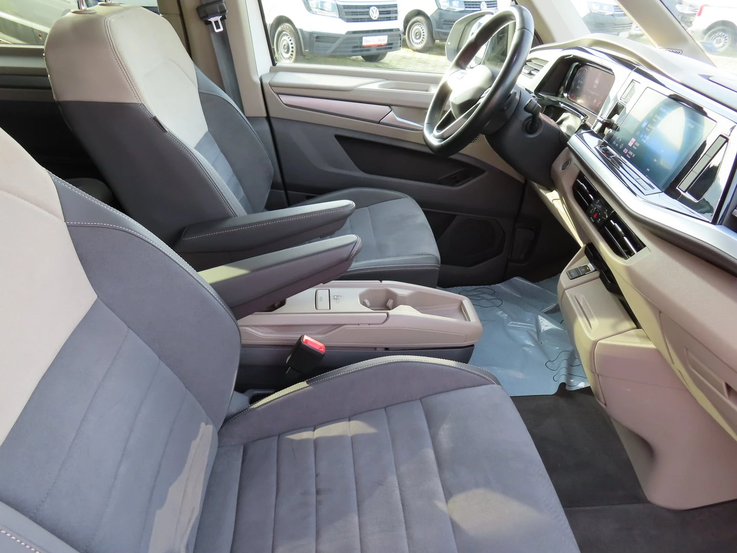 VW Multivan Life S 1.4 eHybrid - изображение 5