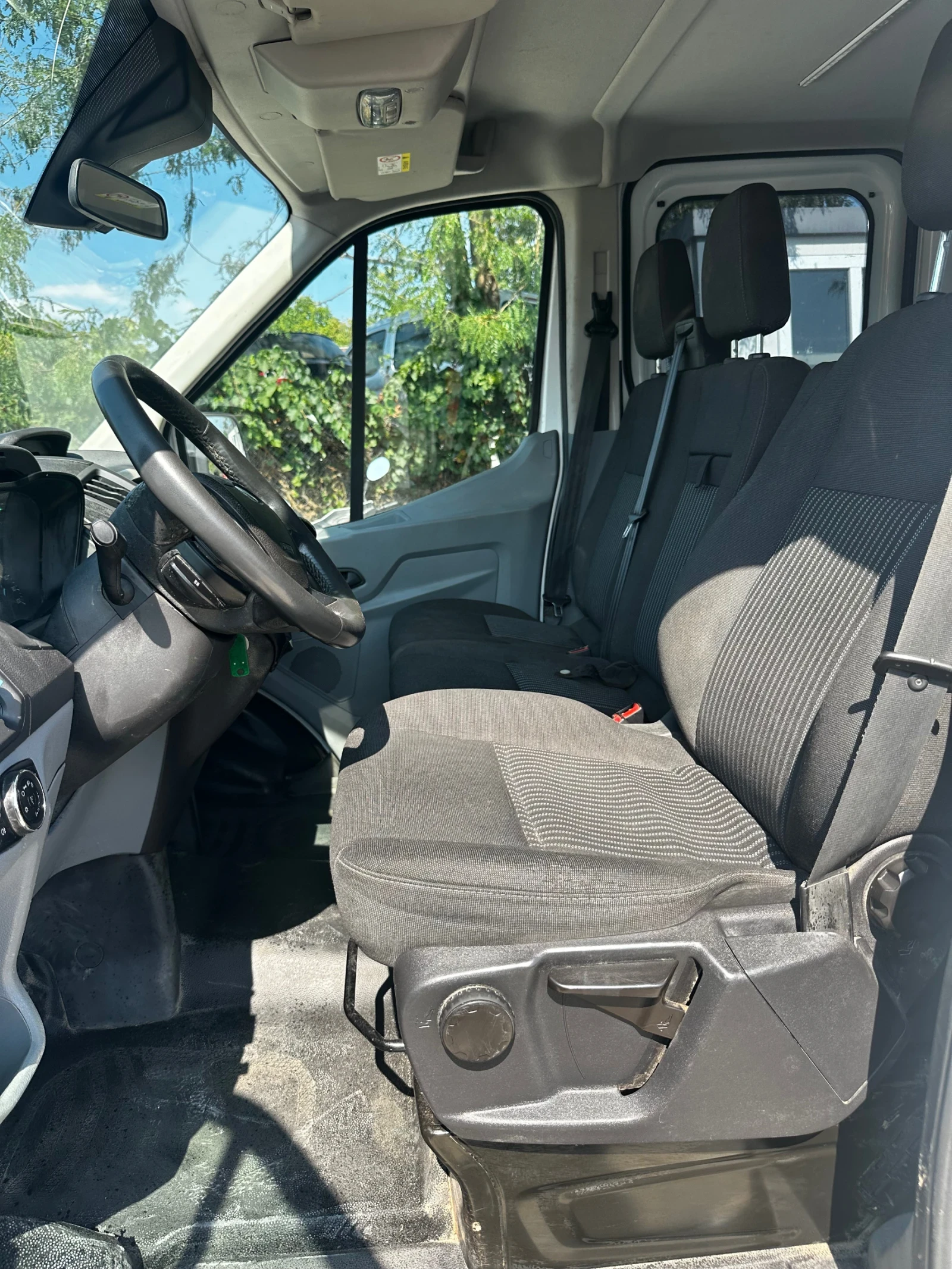 Ford Transit 2.2 TDCI 3.5т Двойна кабина, Двойна гума , снимка 12 - Бусове и автобуси - 55837756