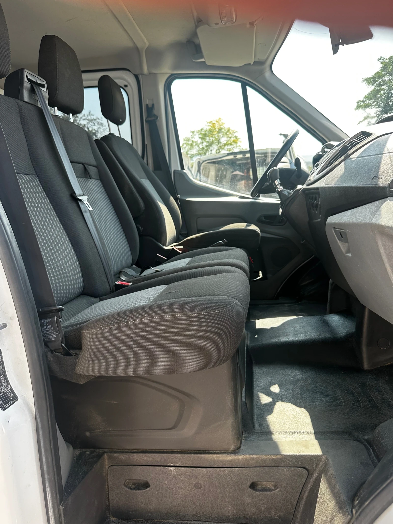 Ford Transit 2.2 TDCI 3.5т Двойна кабина, Двойна гума , снимка 10 - Бусове и автобуси - 55837756