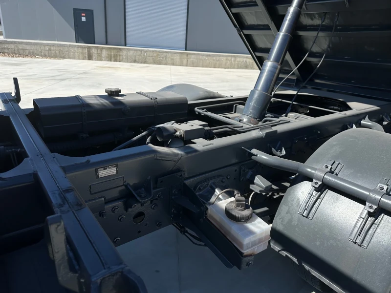 Iveco Eurocargo 80E18* Тристранен самосвал* Топ състояние, снимка 6 - Камиони - 49423370