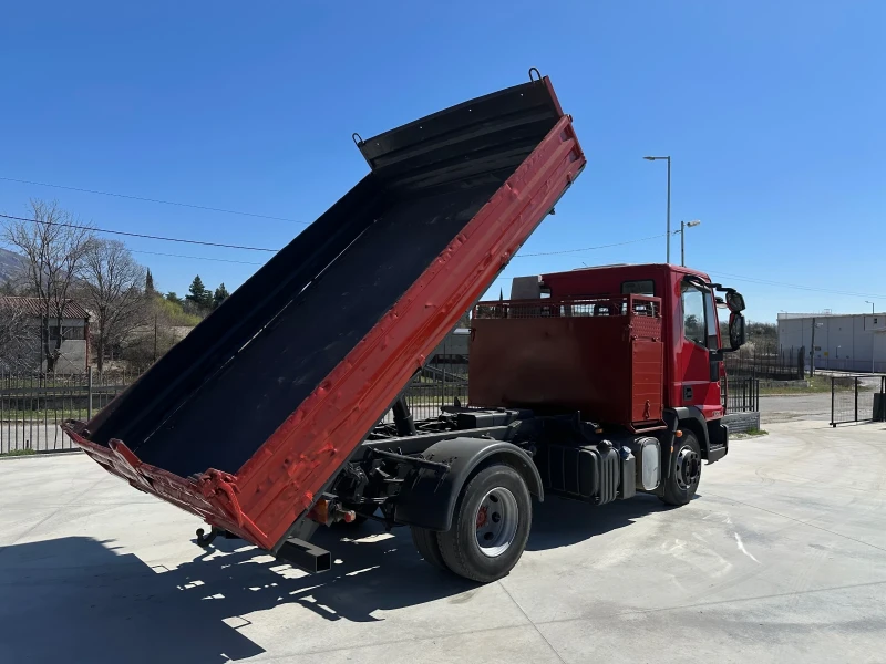 Iveco Eurocargo 80E18* Тристранен самосвал* Топ състояние, снимка 4 - Камиони - 49423370