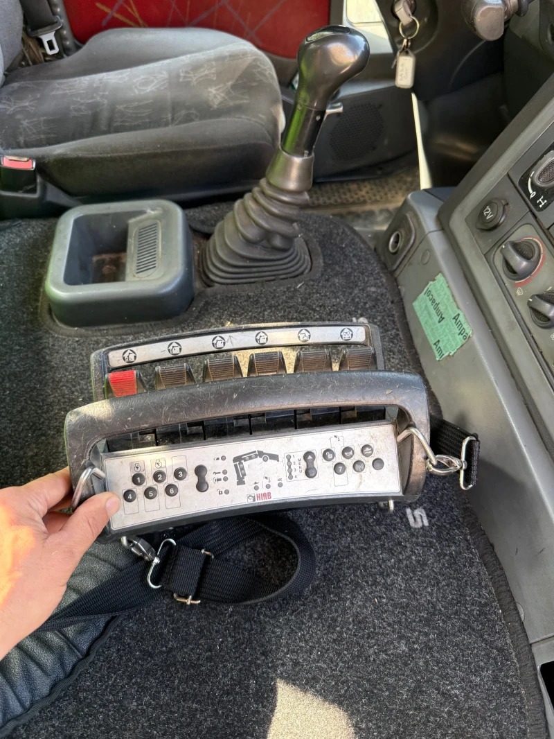 Iveco Stralis, снимка 9 - Камиони - 51979264