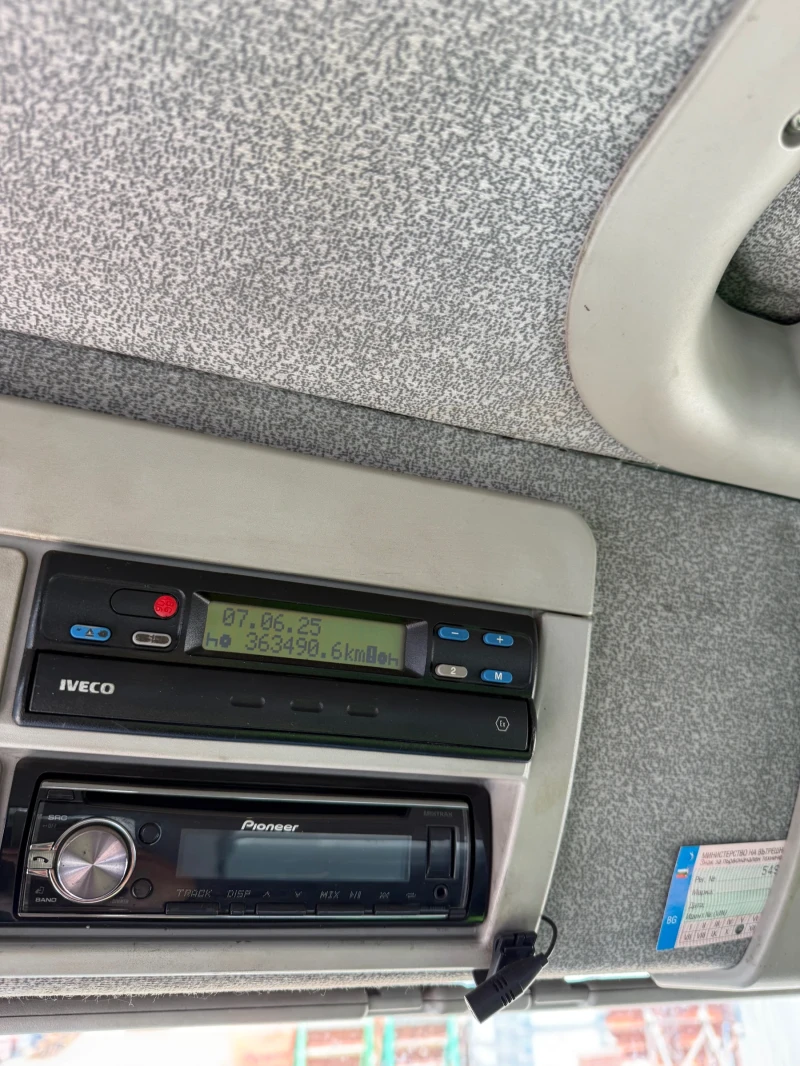 Iveco Stralis, снимка 7 - Камиони - 51979264