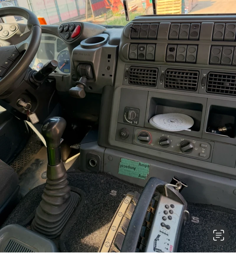 Iveco Stralis, снимка 6 - Камиони - 51979264