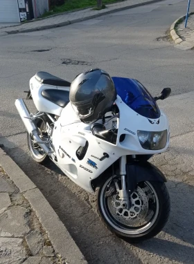 Suzuki Gsxr 80 kw, снимка 6