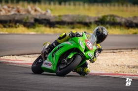  Kawasaki Zxr