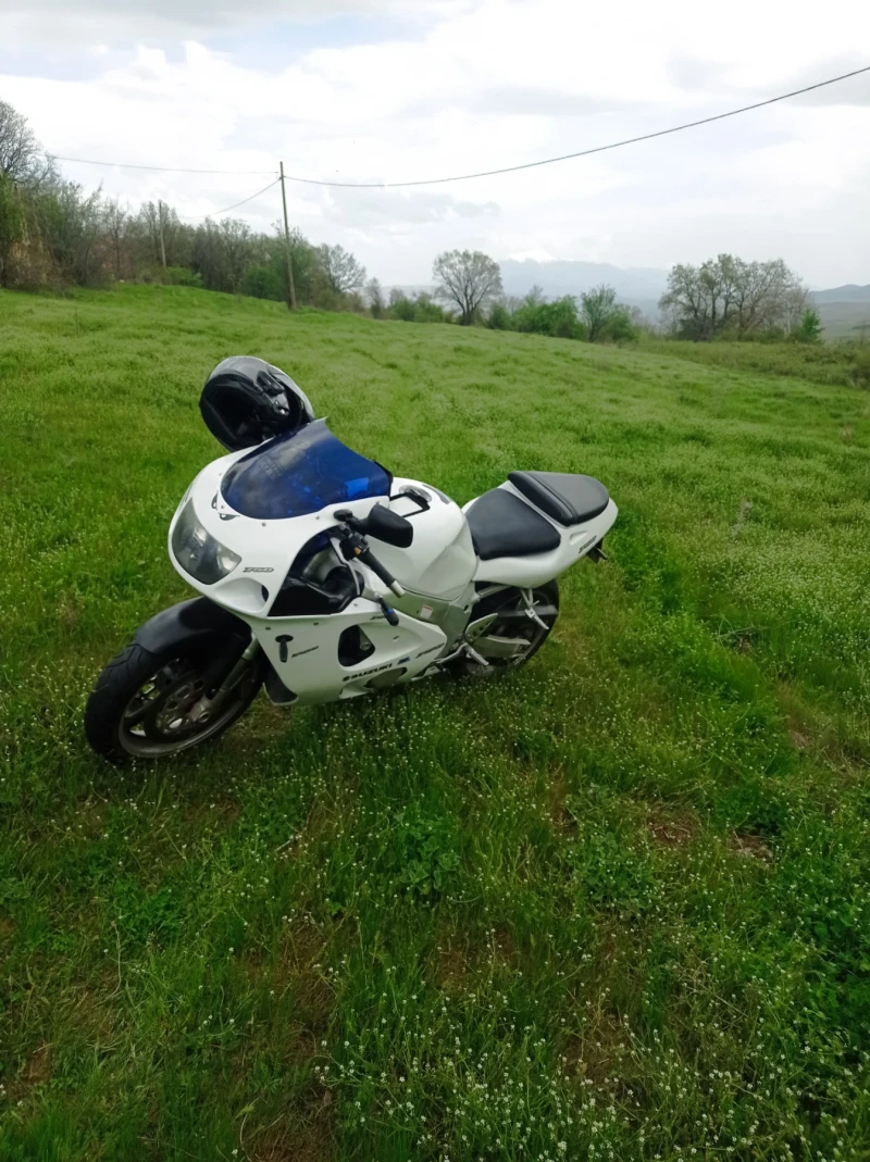 Suzuki Gsxr 80 kw, снимка 2 - Мотоциклети и мототехника - 52134734