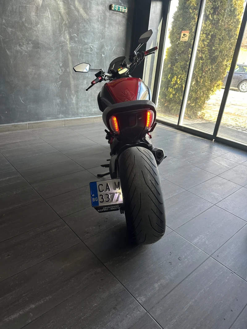 Ducati Diavel Ducati Diavel Carbon, снимка 7 - Мотоциклети и мототехника - 53082464