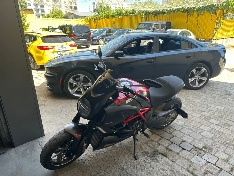 Ducati Diavel Ducati Diavel Carbon, снимка 13 - Мотоциклети и мототехника - 53082464