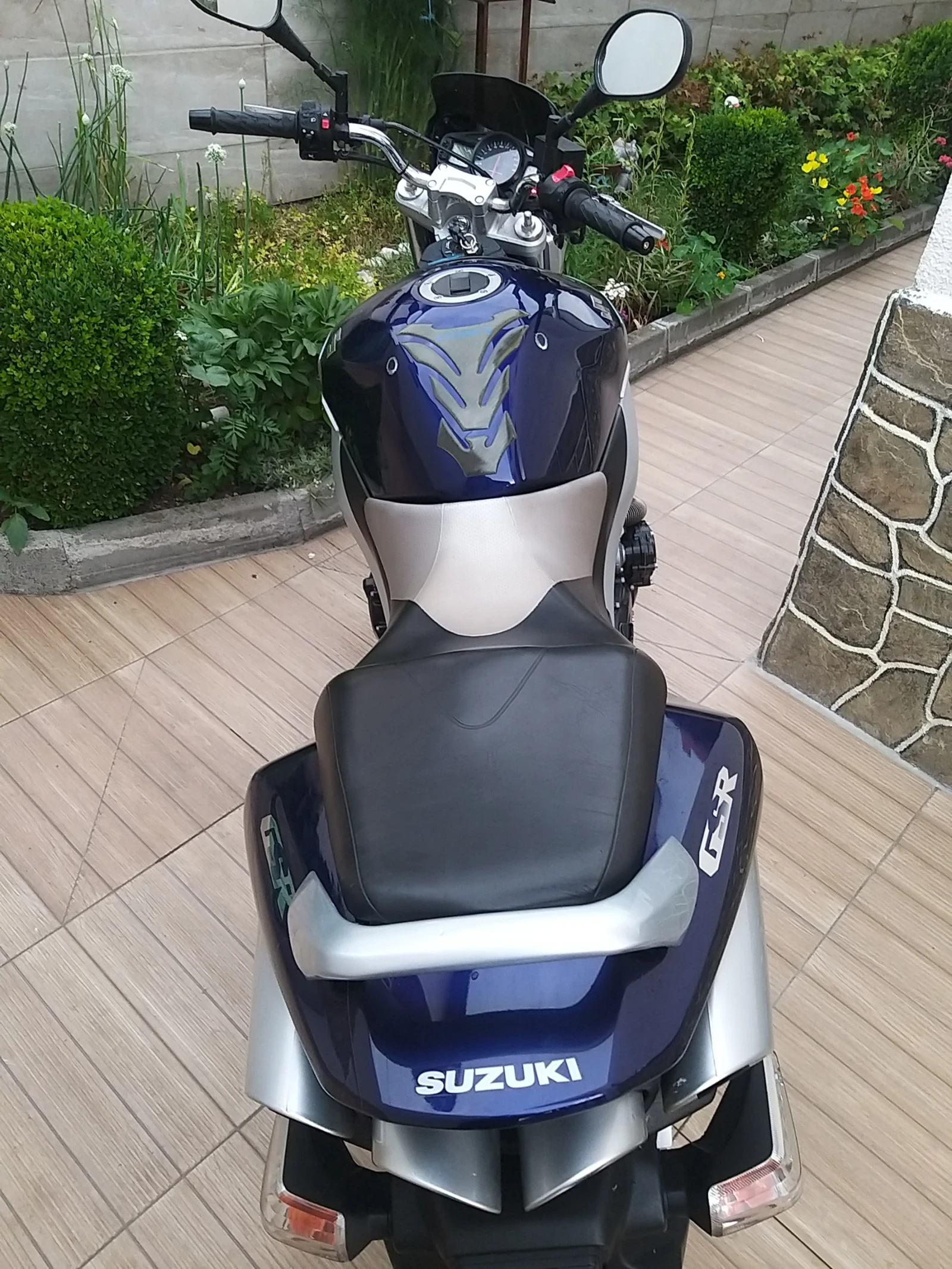 Suzuki Gsr  - изображение 4