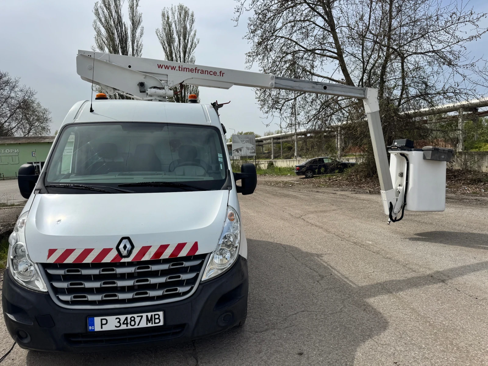 Автовишка Друга марка Renault Master, снимка 8 - Индустриална техника - 54239669