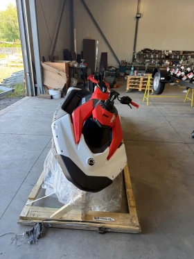 Джет Bombardier Sea Doo Spark 90 3 up, снимка 4