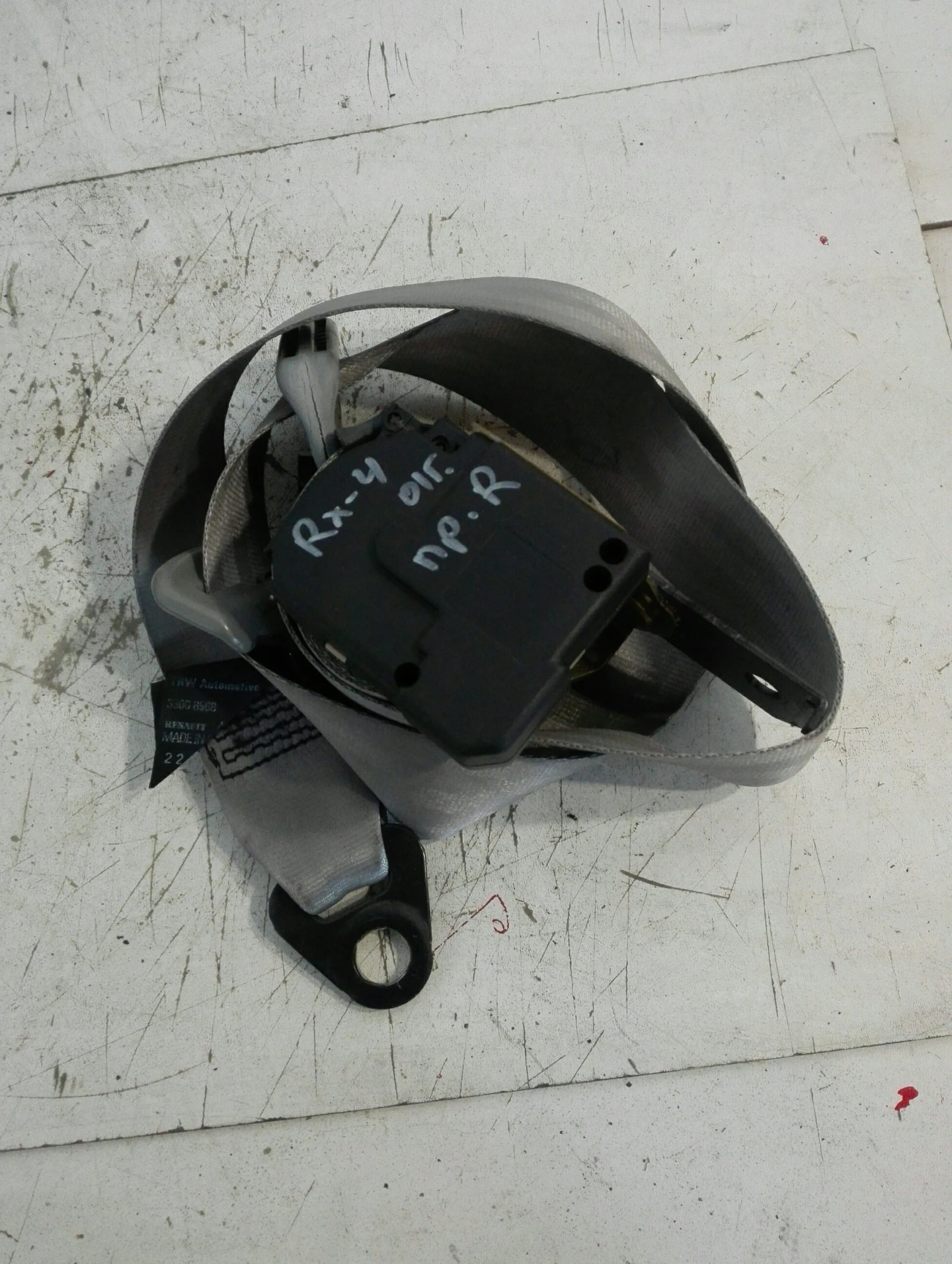 Колан преден десен Рено Сценик rx4