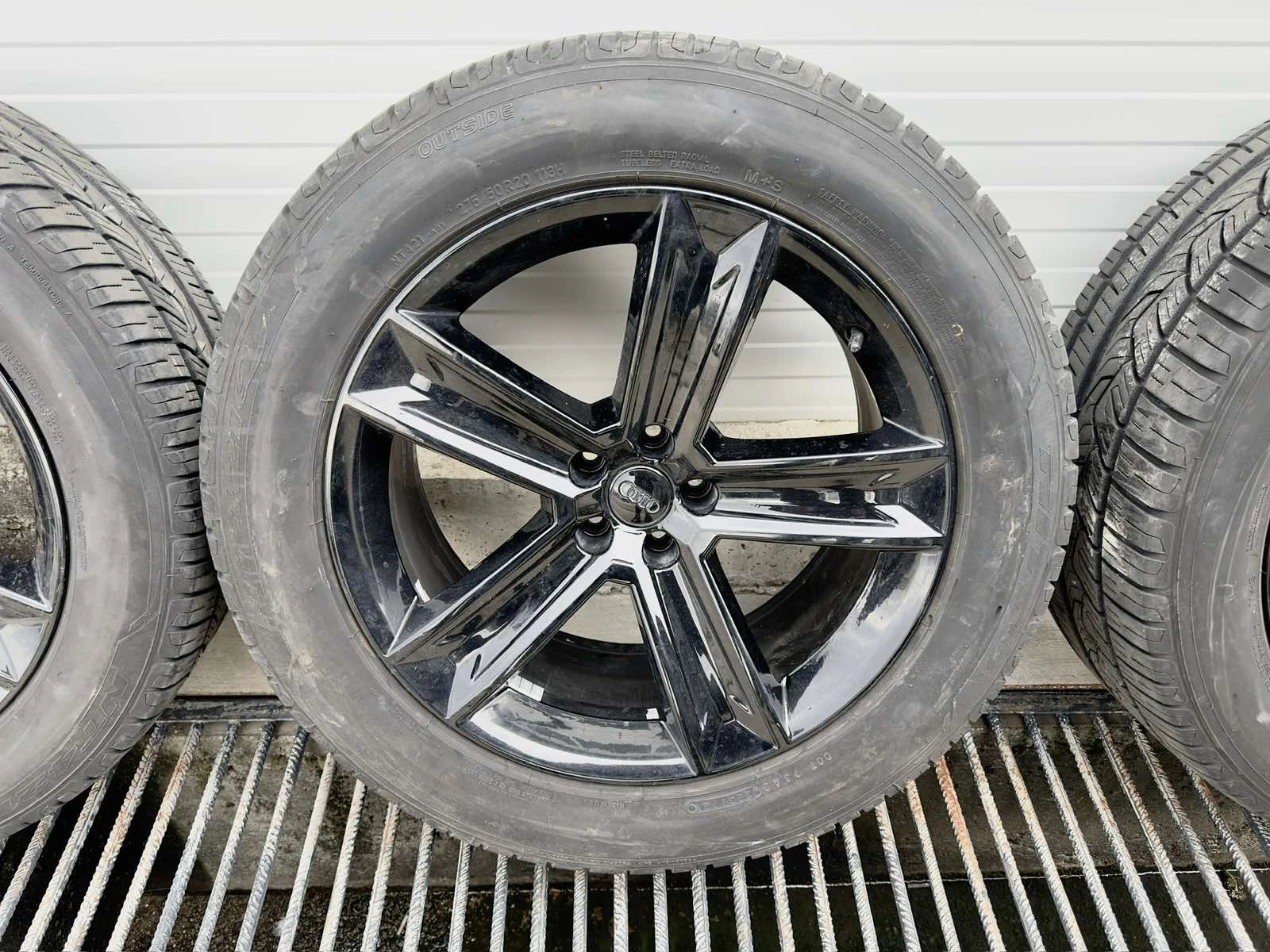 ���� � ������ 275/50R20 �� Audi | Mobile.bg � ����������� 4