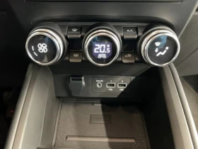 Renault Clio TCe90/91HP/INTENS/360/NAVI/LED/CPLAY/985g, снимка 11