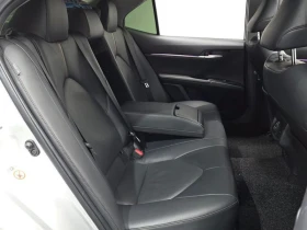 Toyota Camry 2.5 A25A-FKS Automatic, снимка 16