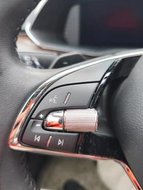 Skoda Superb Scout, снимка 9