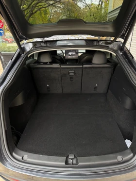 Tesla Model Y Performance , снимка 9