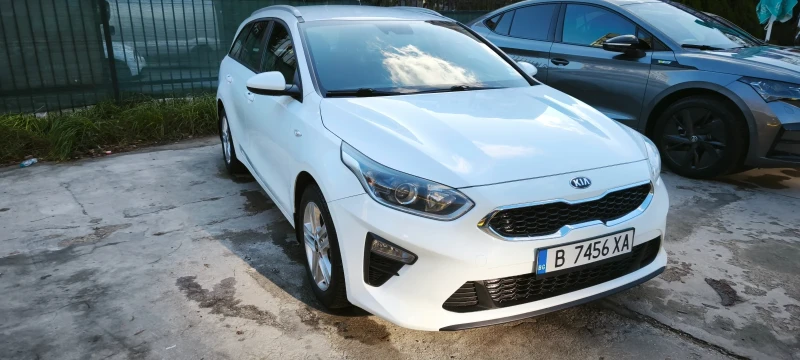 Kia Ceed 1.6D, снимка 3 - Автомобили и джипове - 47998627