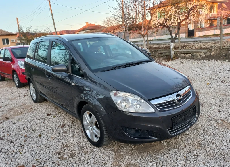 Opel Zafira 1.6 бензин, снимка 5 - Автомобили и джипове - 48144829