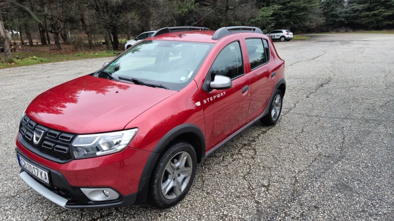 Dacia Sandero Stepway, снимка 11 - Автомобили и джипове - 48354952