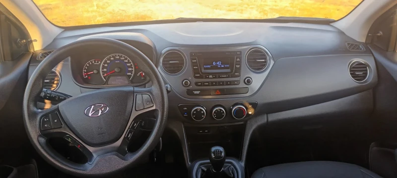 Hyundai I10 1.0, снимка 10 - Автомобили и джипове - 49456674